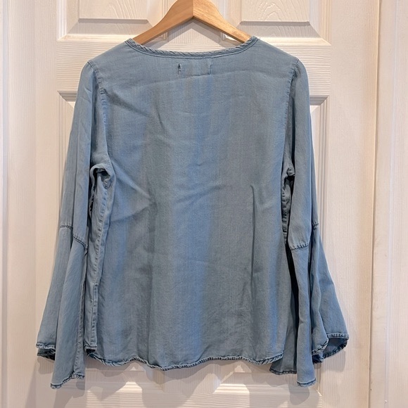THREAD & SUPPLY Chambray Denim Bell Sleeve Top - Picture 5 of 9